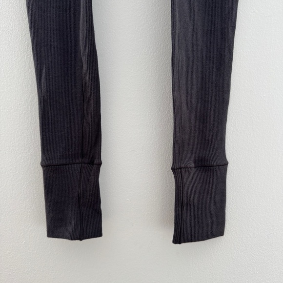 SKIMS Cotton Rib Legging - Picture 9 of 16